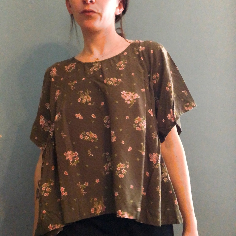 Lucky Brand green floral top